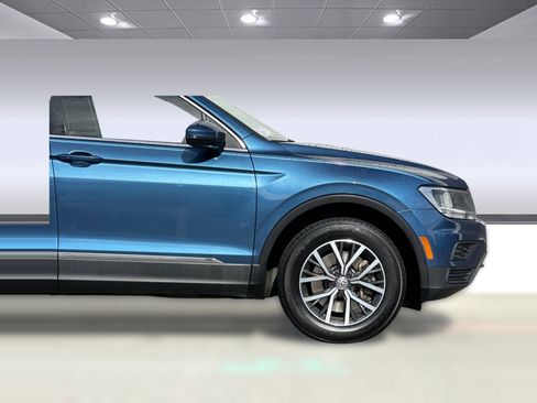 Used 2018 Volkswagen Tiguan SE image 34