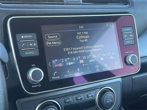 Used 2024 Nissan Leaf S image 49