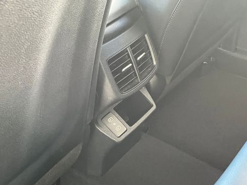 Used 2025 Kia Seltos S image 22