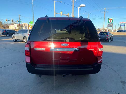 Used 2007 Ford Expedition EL XLT image 8