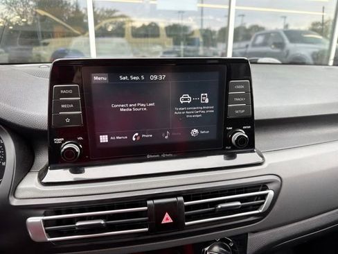 Used 2021 Kia Seltos LX AWD/4WD image 6