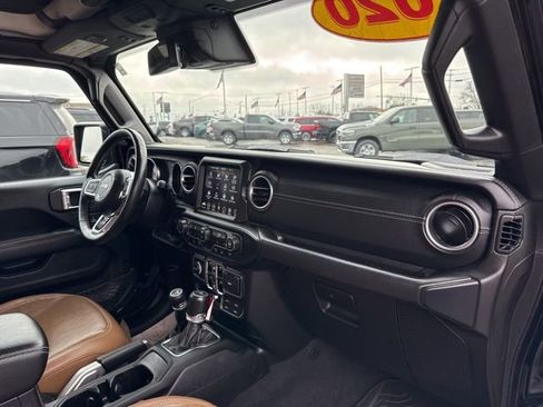 Used 2020 Jeep Gladiator Overland image 26