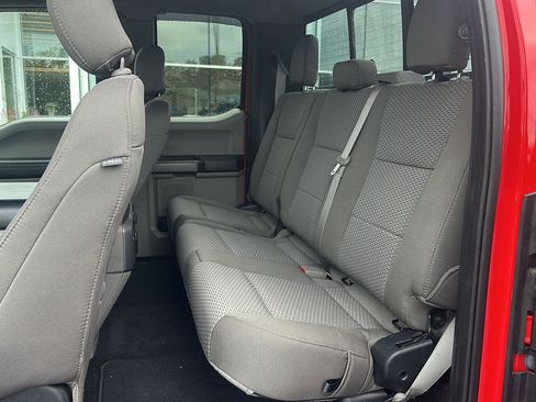 Used 2019 Ford F150 XLT w/ Equipment Group 302A Luxury AWD/4WD image 10