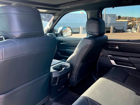 Used 2022 Toyota Tundra Platinum image 20
