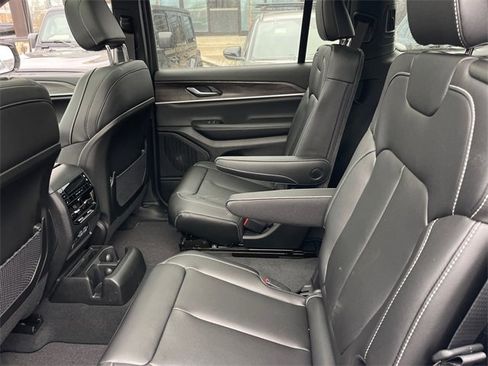 New 2025 Jeep Grand Cherokee L Limited image 20