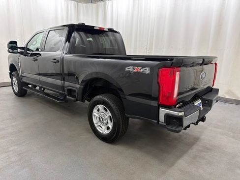 Used 2025 Ford F250 XLT w/ Snow Plow Prep Package AWD/4WD image 4