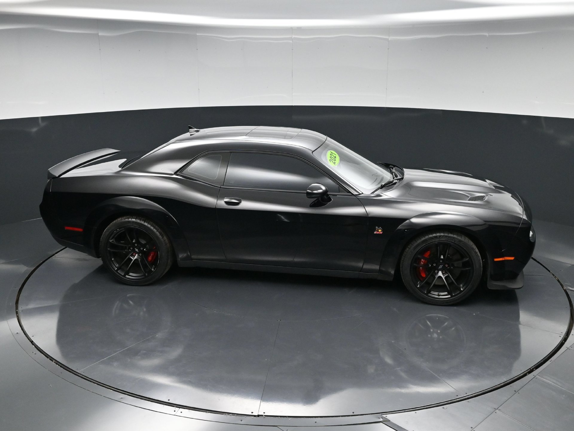 Used 2021 Dodge Challenger R/T Scat Pack RWD image 29