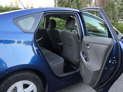 Used 2011 Toyota Prius Two image 6