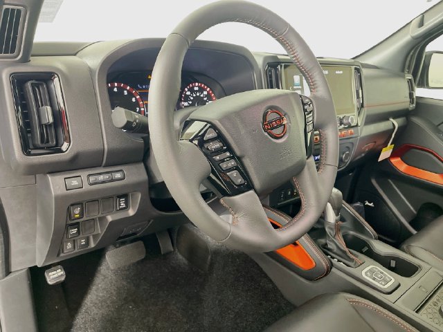 New 2027 Nissan Frontier PRO-4X w/ Pro Premium Package AWD/4WD image 7