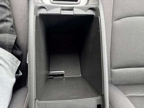Used 2024 Chevrolet Malibu LT FWD image 30