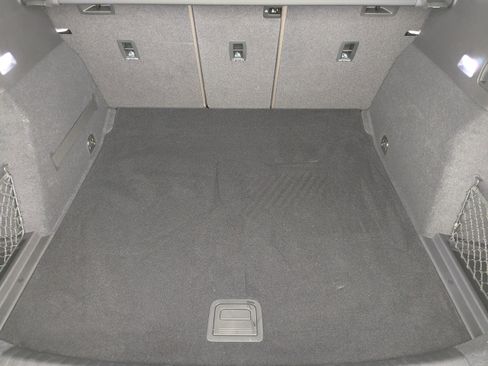 Used 2025 Audi Q6 e-tron Premium w/ Convenience Package image 20