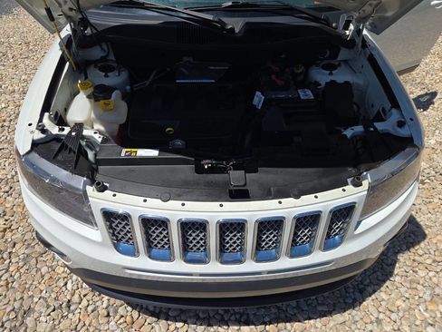 Used 2016 Jeep Compass High Altitude AWD/4WD image 12