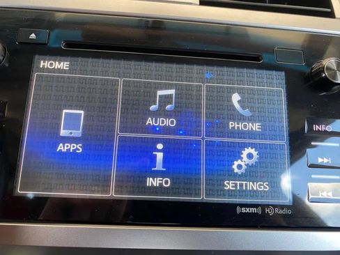 Used 2015 Subaru Outback 2.5i Limited AWD/4WD image 21