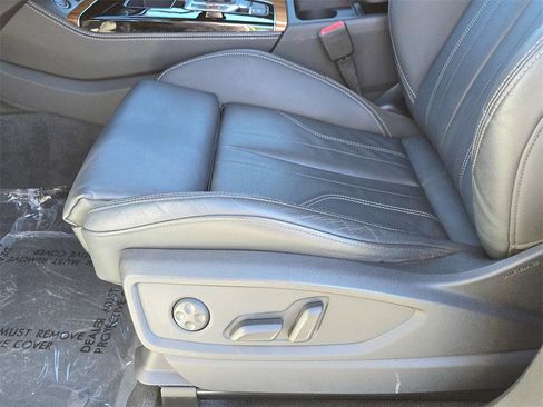 Certified 2023 Audi Q5 e Premium Plus w/ Premium Plus Package image 17