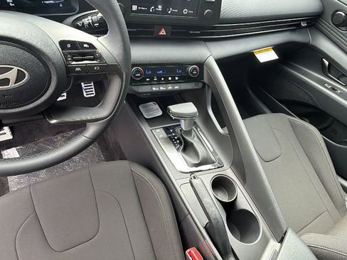New 2026 Hyundai Elantra Sport FWD image 27