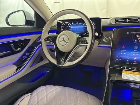 New 2026 Mercedes-Benz S 580e 4MATIC Sedan image 27