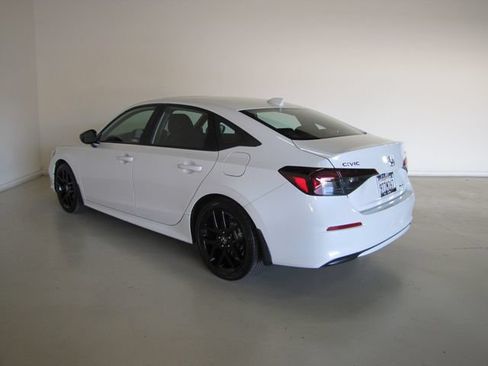 Used 2025 Honda Civic Sport Touring image 24