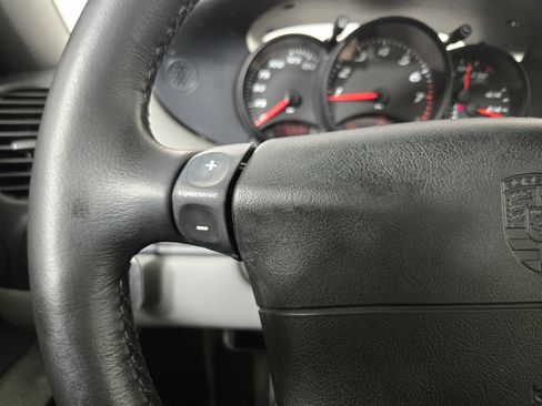 Used 1999 Porsche Boxster image 14