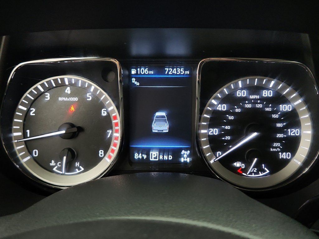 Used 2019 Nissan Titan SV w/ SV Convenience Package AWD/4WD image 12