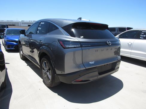 Used 2025 Nissan Murano SL AWD/4WD image 4