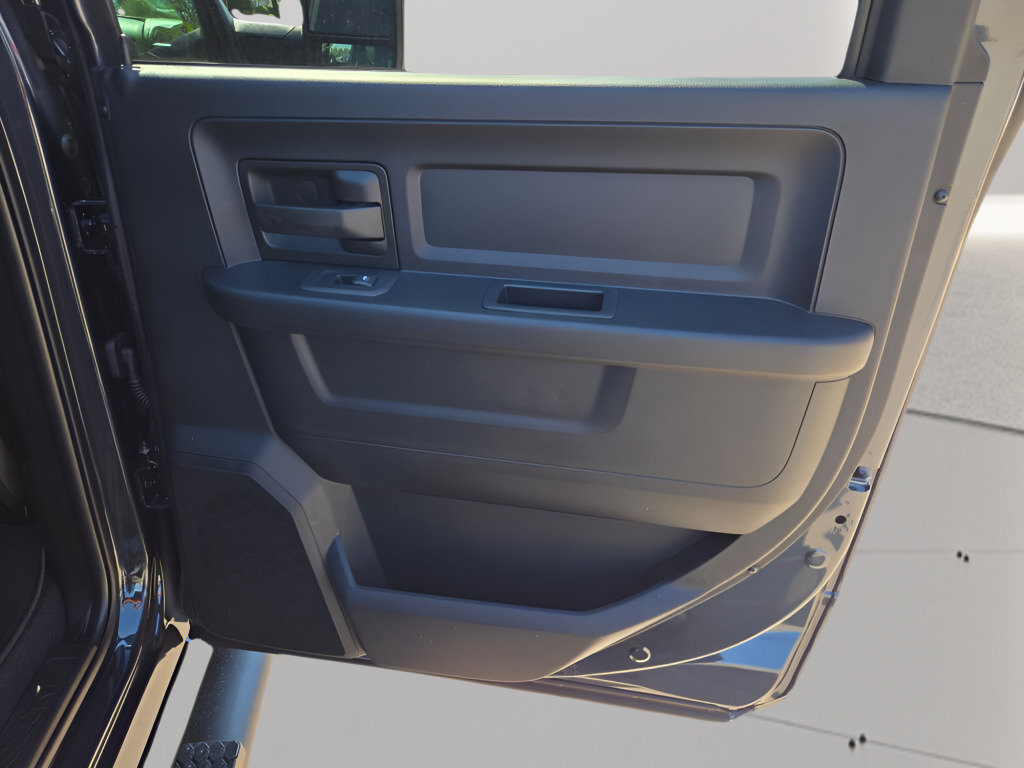 New 2026 RAM 3500 Tradesman AWD/4WD image 16