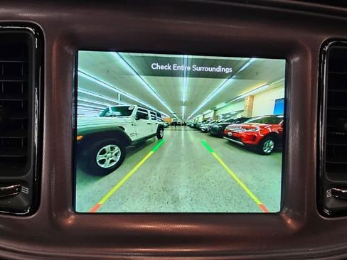 Used 2023 Dodge Challenger R/T w/ Performance Handling Group image 18