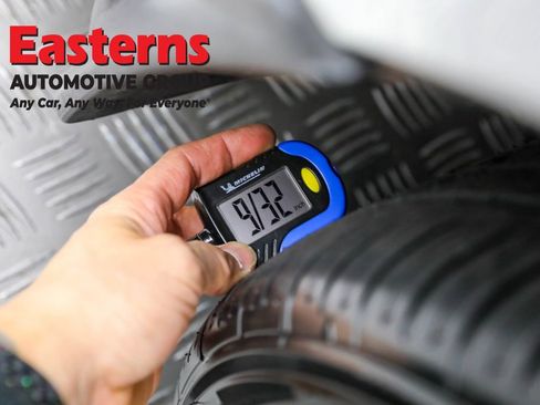 Used 2022 Toyota Camry SE image 37