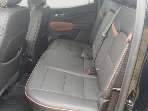 Used 2024 GMC Canyon AT4 w/ AT4 Premium Package image 23