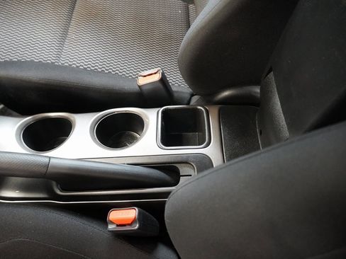 Used 2016 Nissan Juke S image 23