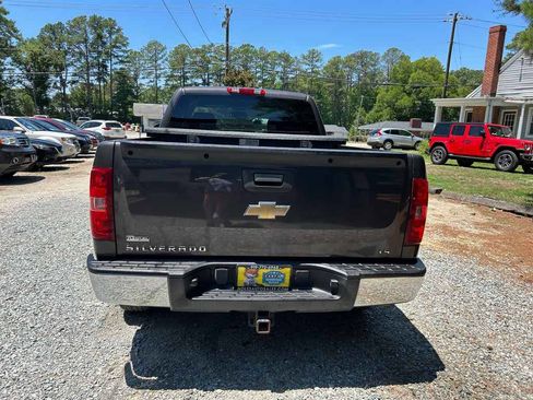 Used 2011 Chevrolet Silverado 1500 LS RWD image 5