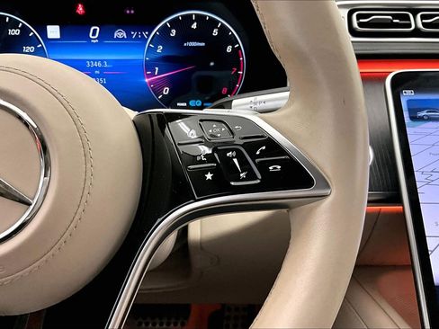 Certified 2022 Mercedes-Benz S 580 4MATIC Sedan image 21