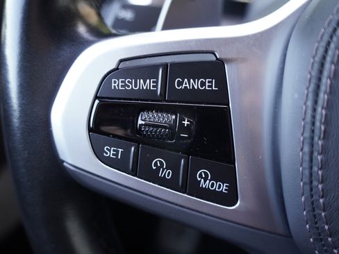 Used 2024 BMW X7 xDrive40i w/ M Sport Package AWD/4WD image 18