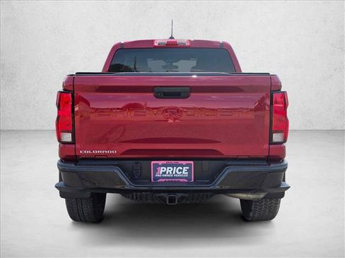 Used 2023 Chevrolet Colorado Trail Boss w/ Advanced Trailering Package AWD/4WD image 4