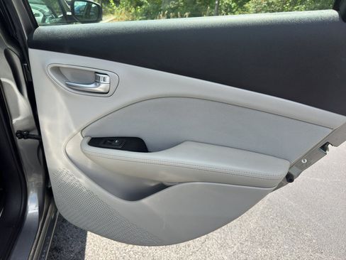 Used 2013 Dodge Dart SXT w/ Popular Equipment Group image 13