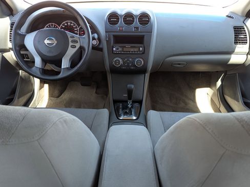 Used 2011 Nissan Altima 2.5 image 16