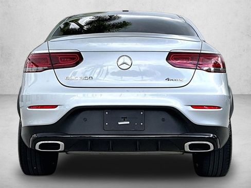 Used 2023 Mercedes-Benz GLC 300 4MATIC Coupe image 4