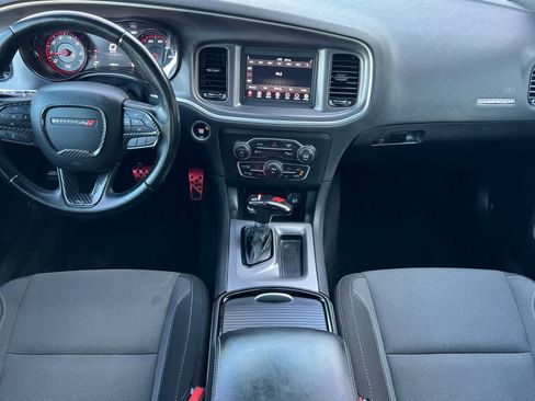 Used 2021 Dodge Charger SXT w/ Blacktop Package RWD image 4
