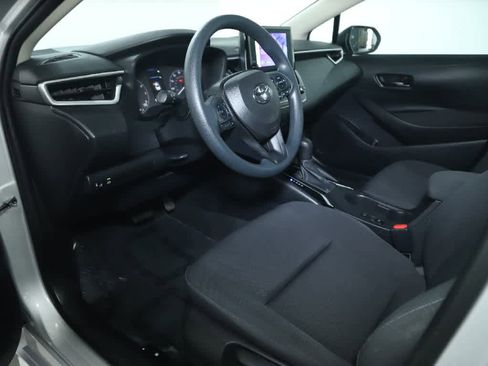 Used 2023 Toyota Corolla LE w/ Carpet Mat Package (TMS) FWD image 17