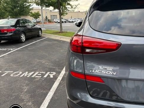 Used 2021 Hyundai Tucson SE FWD image 6
