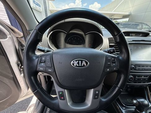 Used 2015 Kia Sorento SX AWD/4WD image 11