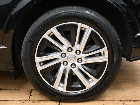 Used 2024 Cadillac Lyriq Tech image 11