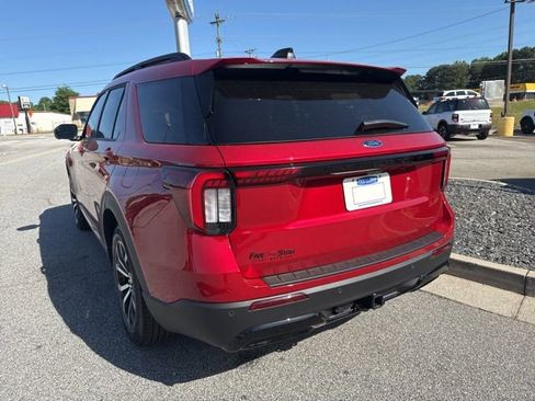 New 2026 Ford Explorer ST-Line RWD image 9