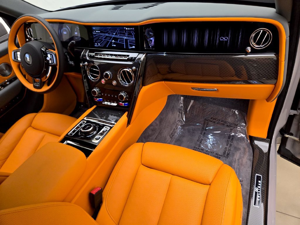 New 2027 Rolls-Royce Cullinan Black Badge AWD/4WD image 26