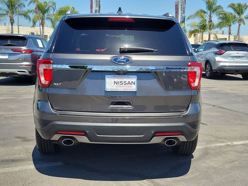 Used 2018 Ford Explorer XLT FWD image 32