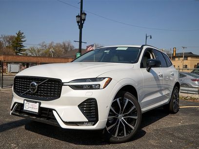 New 2025 Volvo XC60 B5 Plus w/ Protection Package Premier