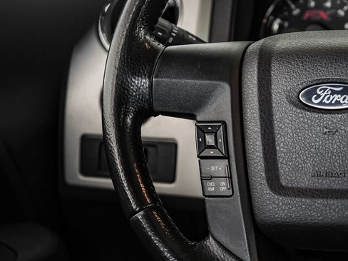 Used 2014 Ford F150 FX4 w/ Equipment Group 402A Luxury AWD/4WD image 17