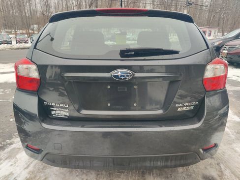 Used 2014 Subaru Impreza 2.0i image 5