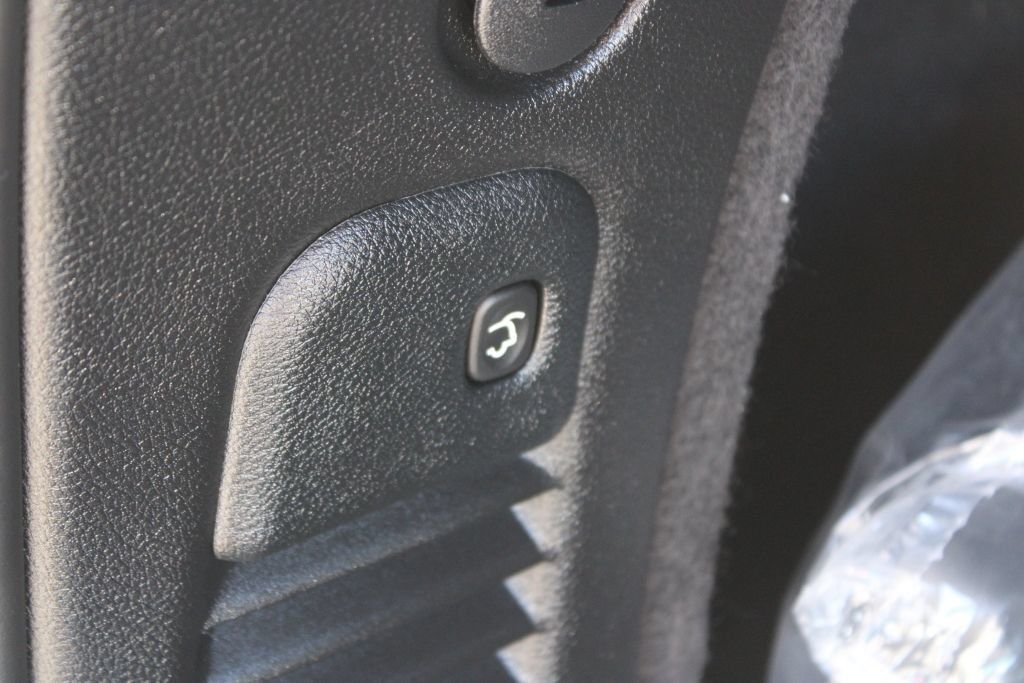 Used 2026 Dodge Durango GT AWD/4WD image 9