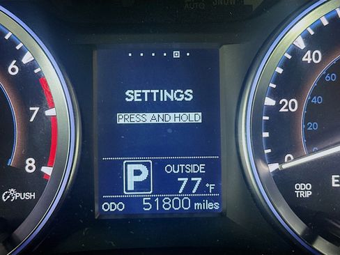 Used 2016 Toyota Highlander LE image 18