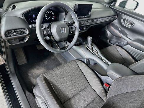 Used 2024 Honda HR-V Sport image 8
